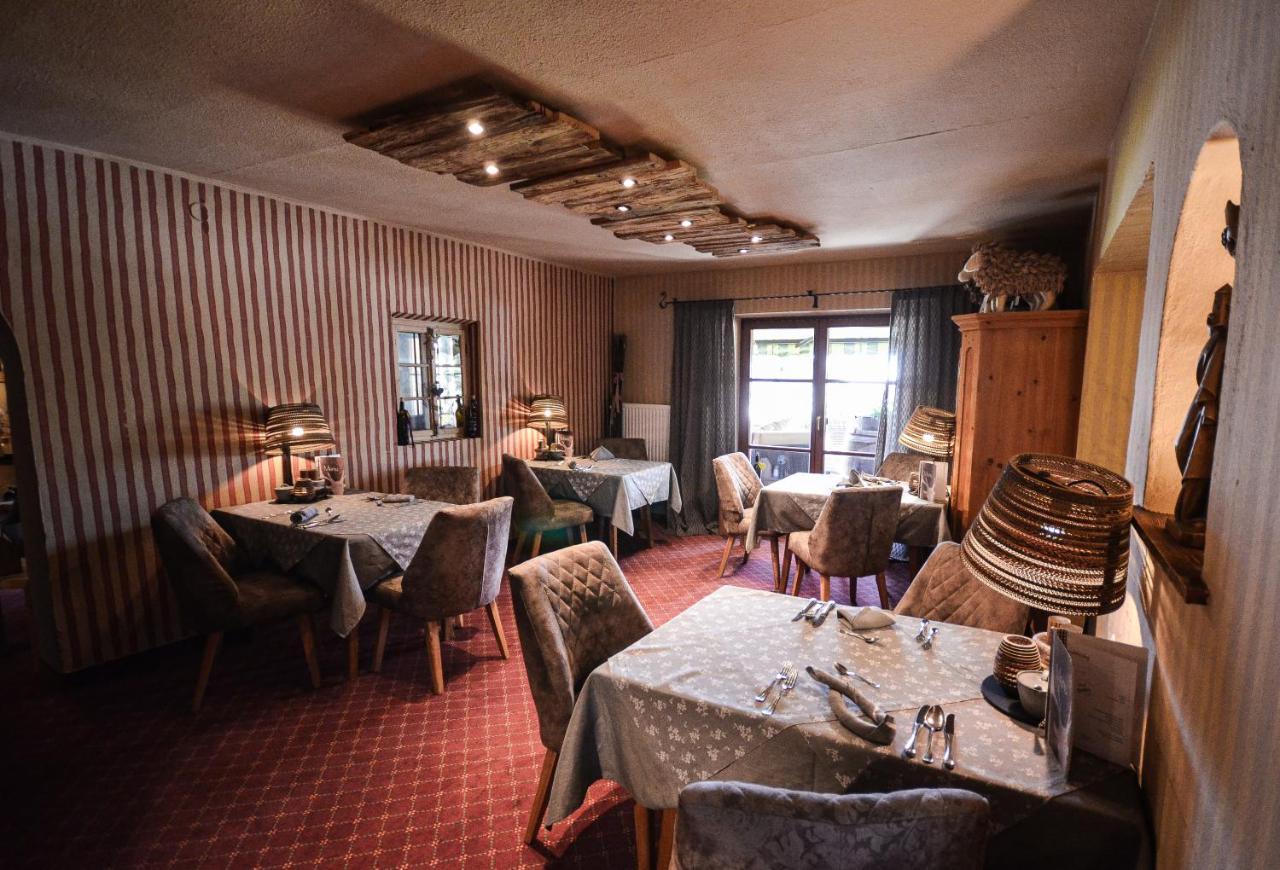Hotel Ehrwalderhof Kültér fotó